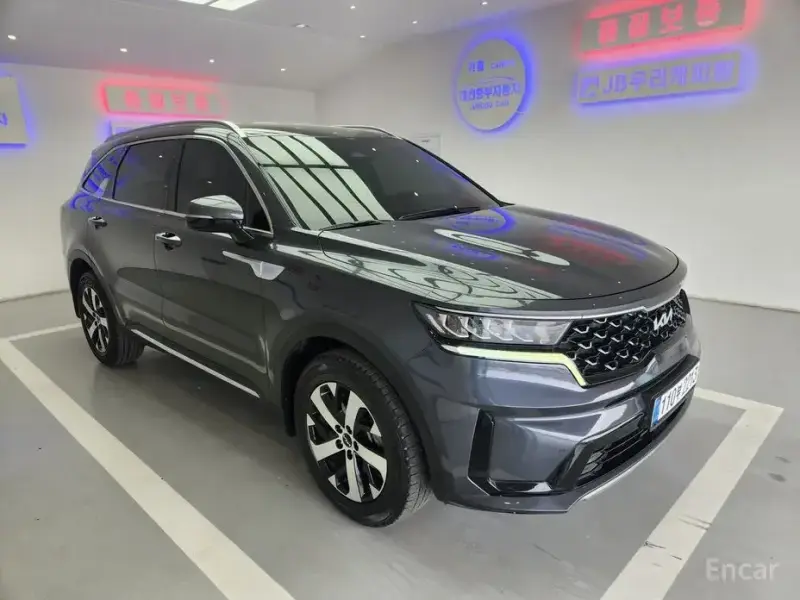 2023 Kia Sorento с пробегом 58 524 км