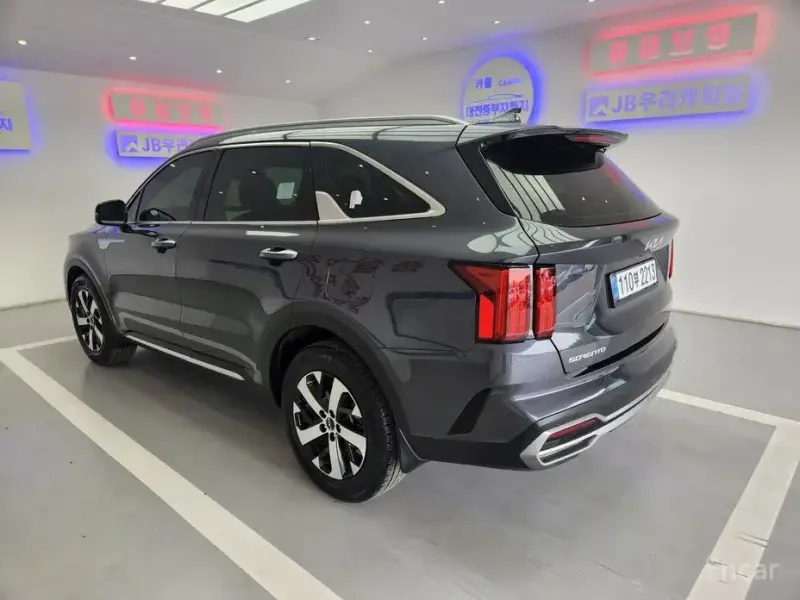 2023 Kia Sorento с пробегом 58 524 км