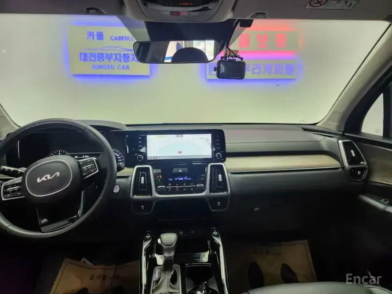 2023 Kia Sorento с пробегом 58 524 км