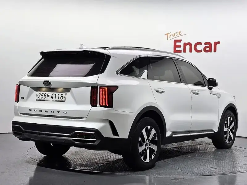 2021 Kia Sorento с пробегом 114 932 км