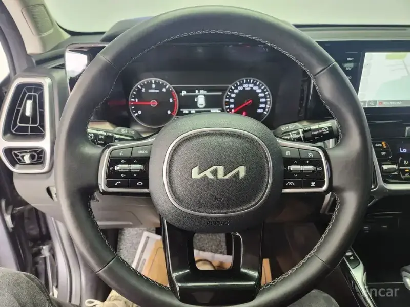 2023 Kia Sorento с пробегом 58 524 км
