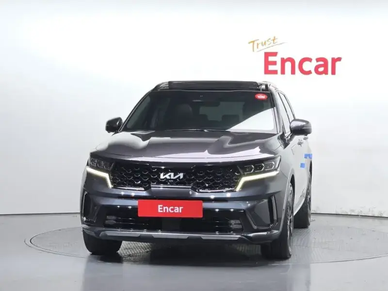 2023 Kia Sorento с пробегом 104 849 км