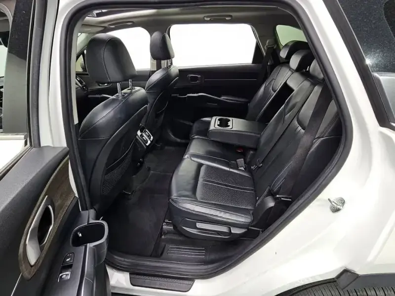 2021 Kia Sorento с пробегом 114 932 км