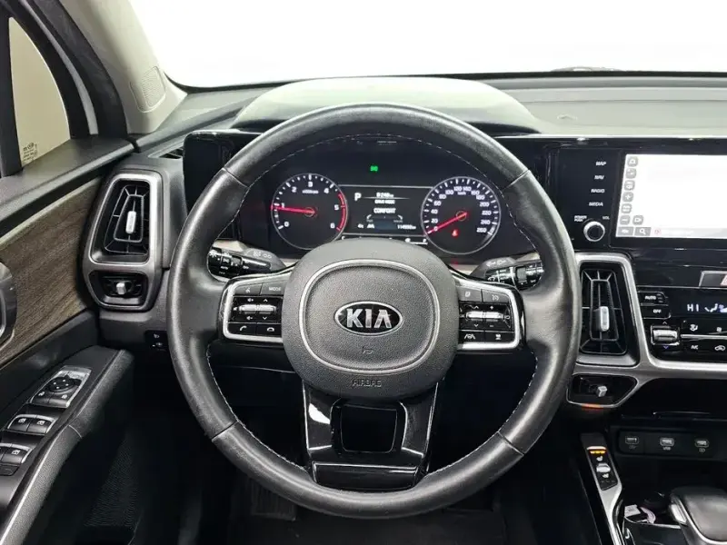 2021 Kia Sorento с пробегом 114 932 км