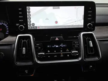 2021 Kia Sorento с пробегом 114 932 км