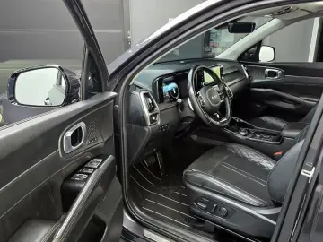2023 Kia Sorento с пробегом 104 849 км
