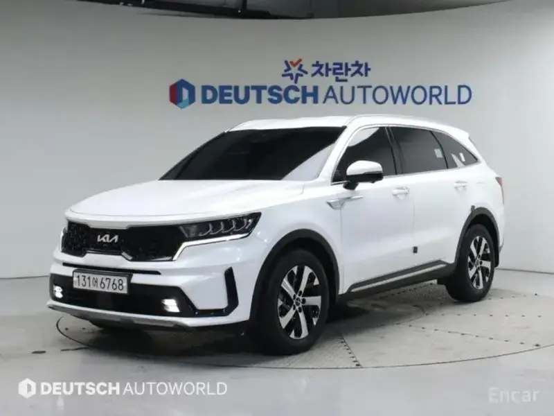 2023 Kia Sorento с пробегом 111 632 км