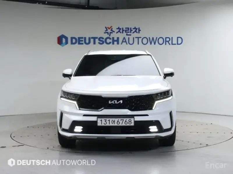 2023 Kia Sorento с пробегом 111 632 км