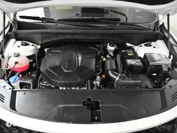 2023 Kia Sorento с пробегом 111 632 км