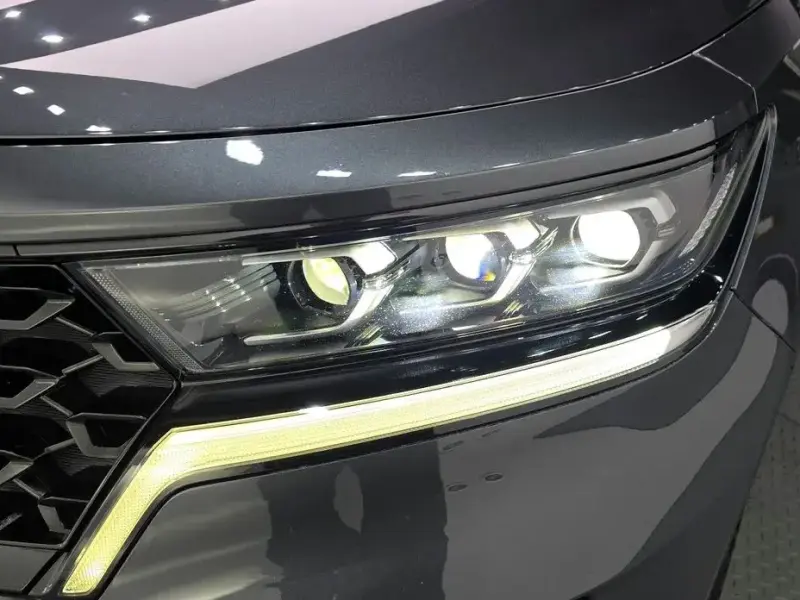 2023 Kia Sorento с пробегом 104 849 км