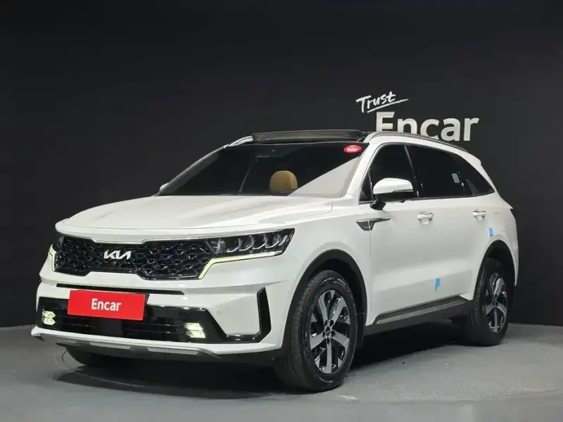2023 Kia Sorento с пробегом 93 072 км