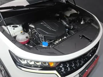 2023 Kia Sorento с пробегом 93 072 км