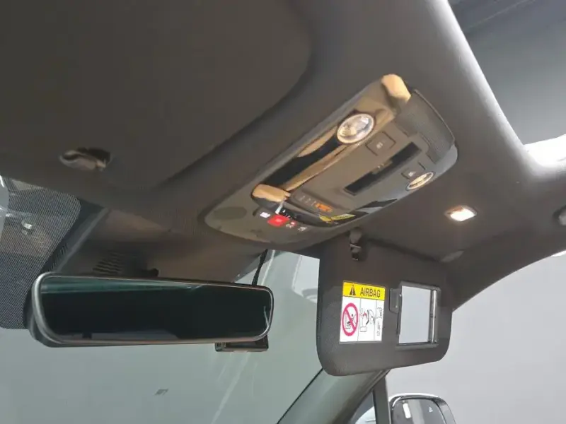 2023 Kia Sorento с пробегом 93 072 км