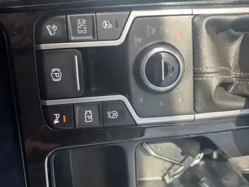 2020 Kia Sorento с пробегом 83 602 км