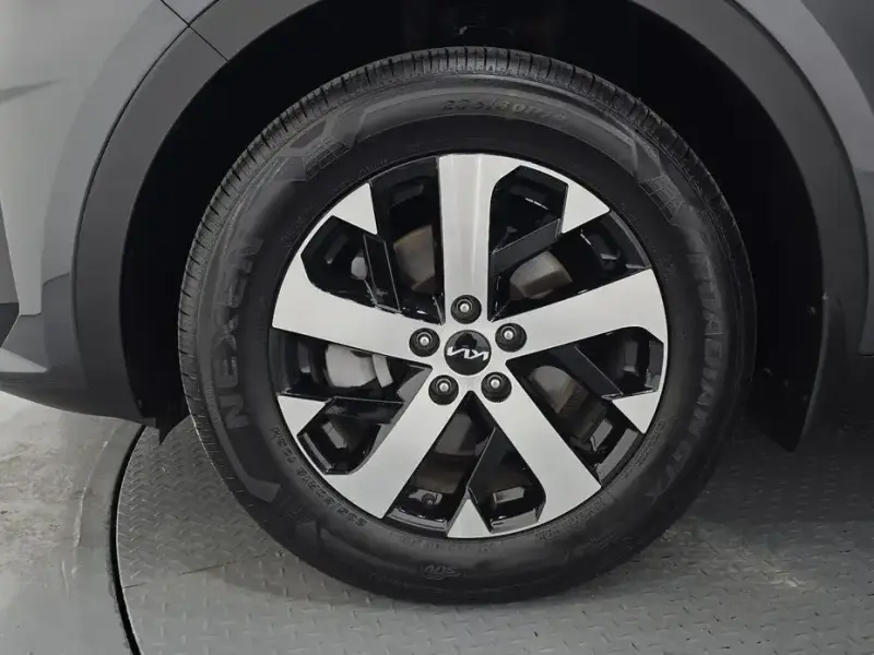 2023 Kia Sorento с пробегом 29 726 км