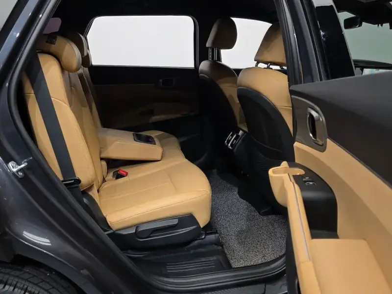 2023 Kia Sorento с пробегом 29 726 км
