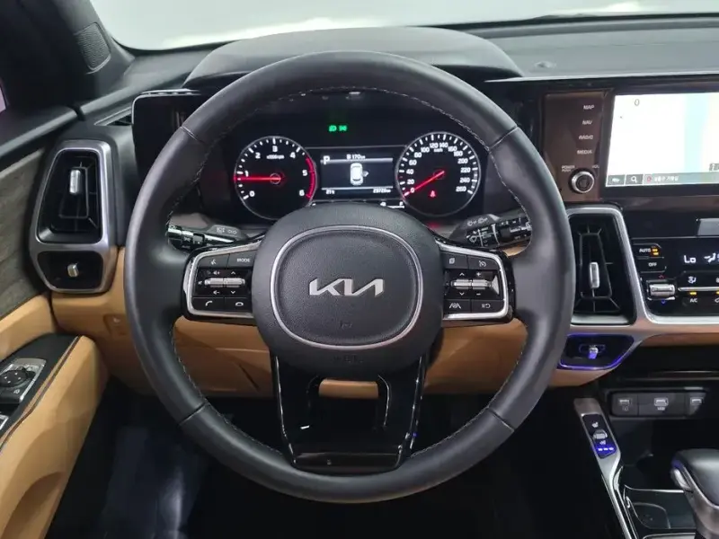 2023 Kia Sorento с пробегом 29 726 км