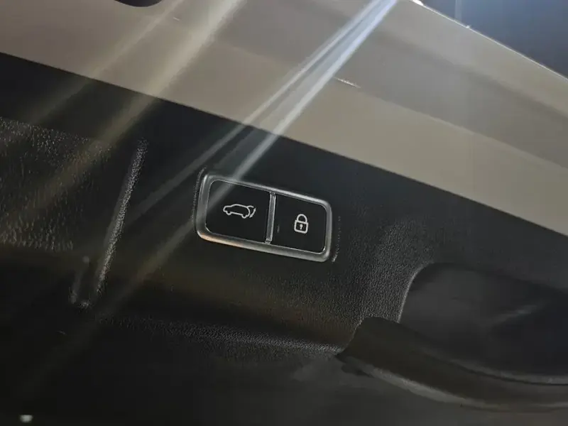 2023 Kia Sorento с пробегом 58 122 км