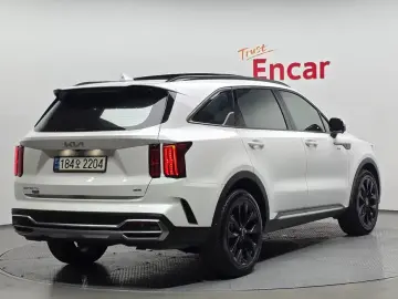 2022 Kia Sorento с пробегом 66 160 км