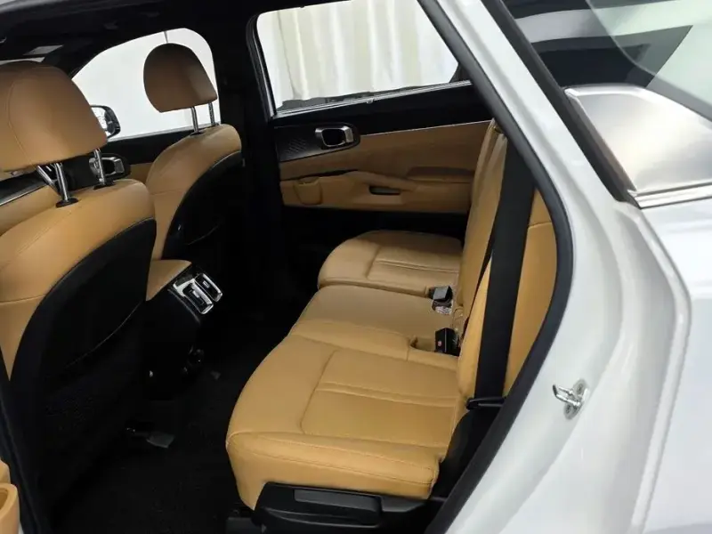 2022 Kia Sorento с пробегом 90 973 км