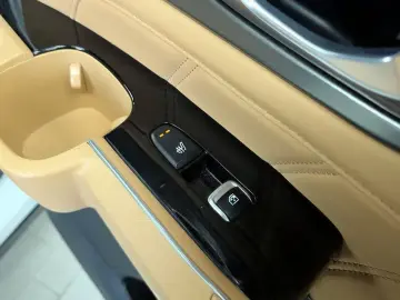 2022 Kia Sorento с пробегом 90 973 км