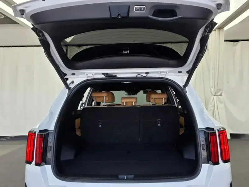 2022 Kia Sorento с пробегом 90 973 км