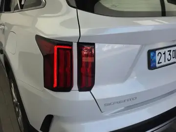 2022 Kia Sorento с пробегом 90 973 км