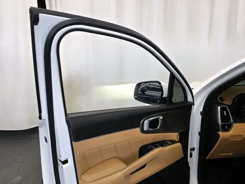2022 Kia Sorento с пробегом 90 973 км