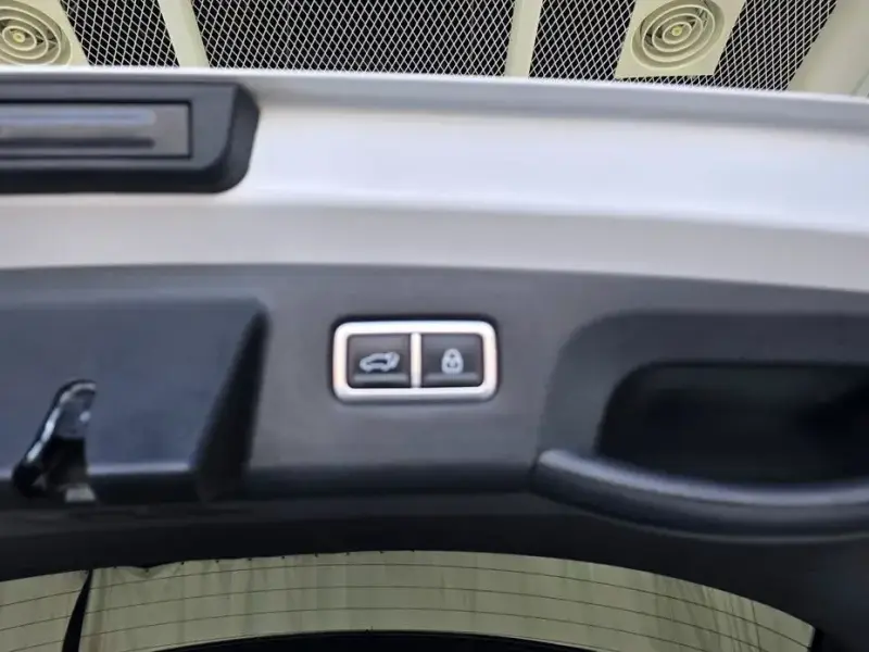 2022 Kia Sorento с пробегом 90 973 км