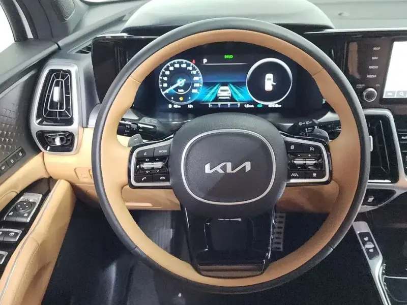 2022 Kia Sorento с пробегом 47 410 км