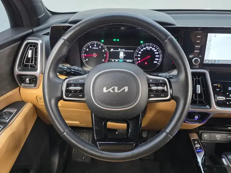 2022 Kia Sorento с пробегом 82 816 км