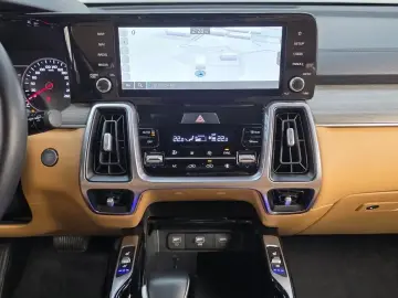 2022 Kia Sorento с пробегом 82 816 км
