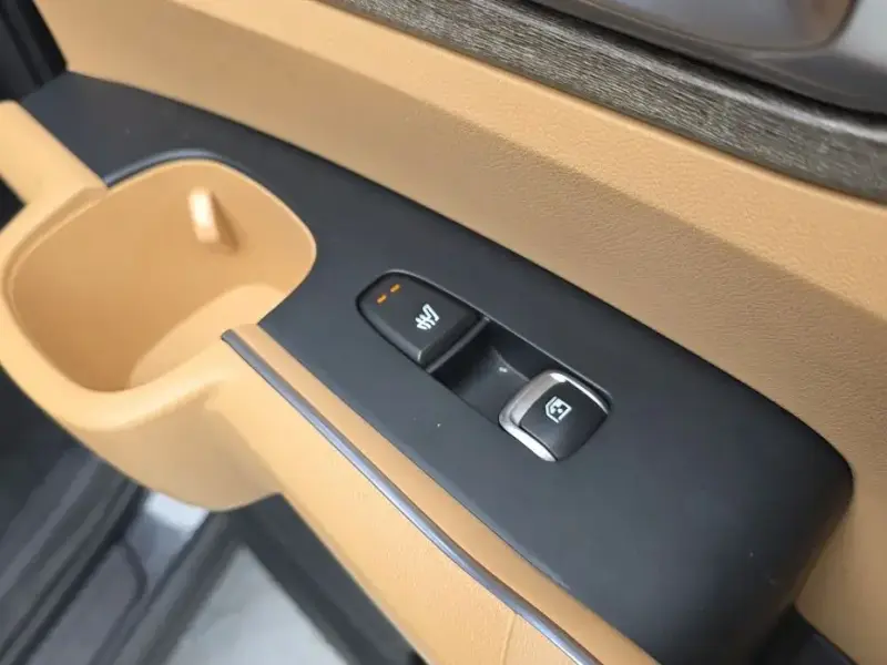 2022 Kia Sorento с пробегом 82 816 км