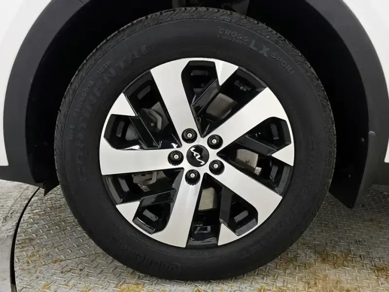 2022 Kia Sorento с пробегом 25 862 км