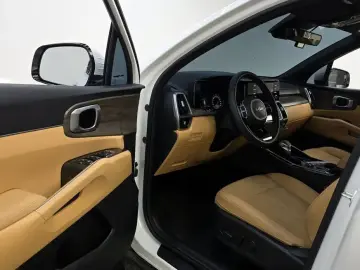 2022 Kia Sorento с пробегом 25 862 км
