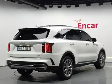2022 Kia Sorento с пробегом 44 273 км