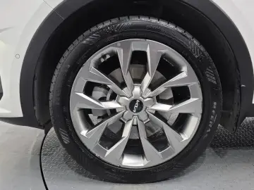 2022 Kia Sorento с пробегом 44 273 км