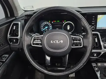 2022 Kia Sorento с пробегом 44 273 км