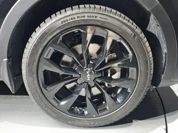 2023 Kia Sorento с пробегом 38 522 км