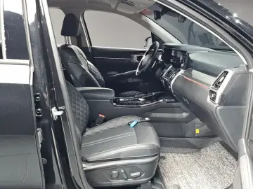 2023 Kia Sorento с пробегом 38 522 км