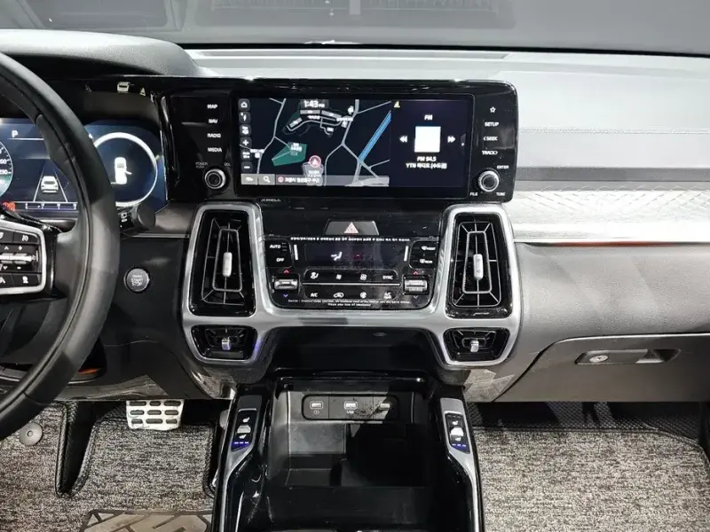 2023 Kia Sorento с пробегом 38 522 км