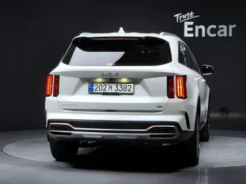 2023 Kia Sorento с пробегом 49 410 км
