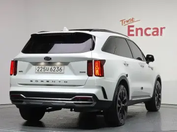 2021 Kia Sorento с пробегом 129 602 км