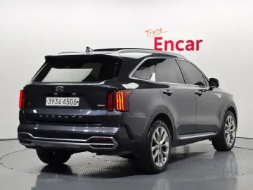 2021 Kia Sorento с пробегом 111 834 км