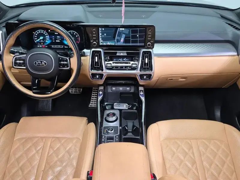 2021 Kia Sorento с пробегом 111 834 км