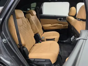 2021 Kia Sorento с пробегом 111 834 км