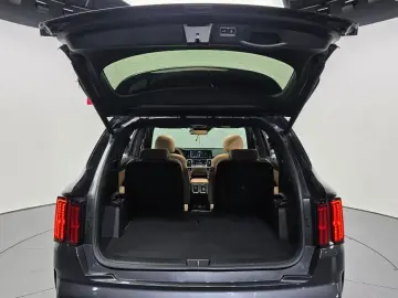 2021 Kia Sorento с пробегом 111 834 км