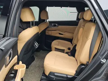 2021 Kia Sorento с пробегом 42 113 км