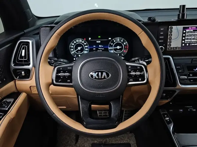2021 Kia Sorento с пробегом 42 113 км