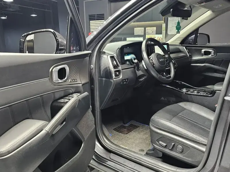 2023 Kia Sorento с пробегом 78 473 км